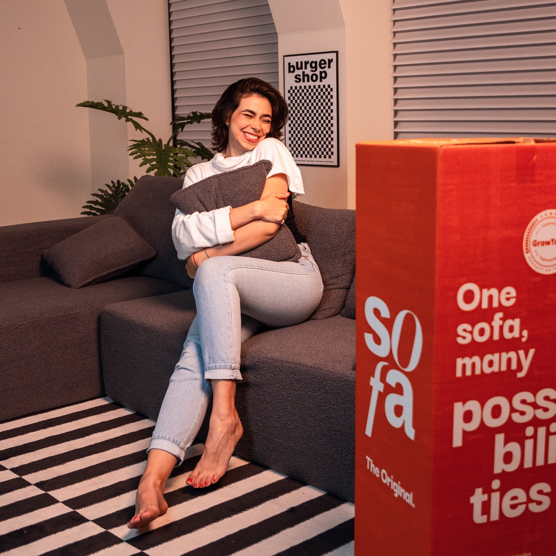 Sofá na Caixa Aran em Boucle - Cinza