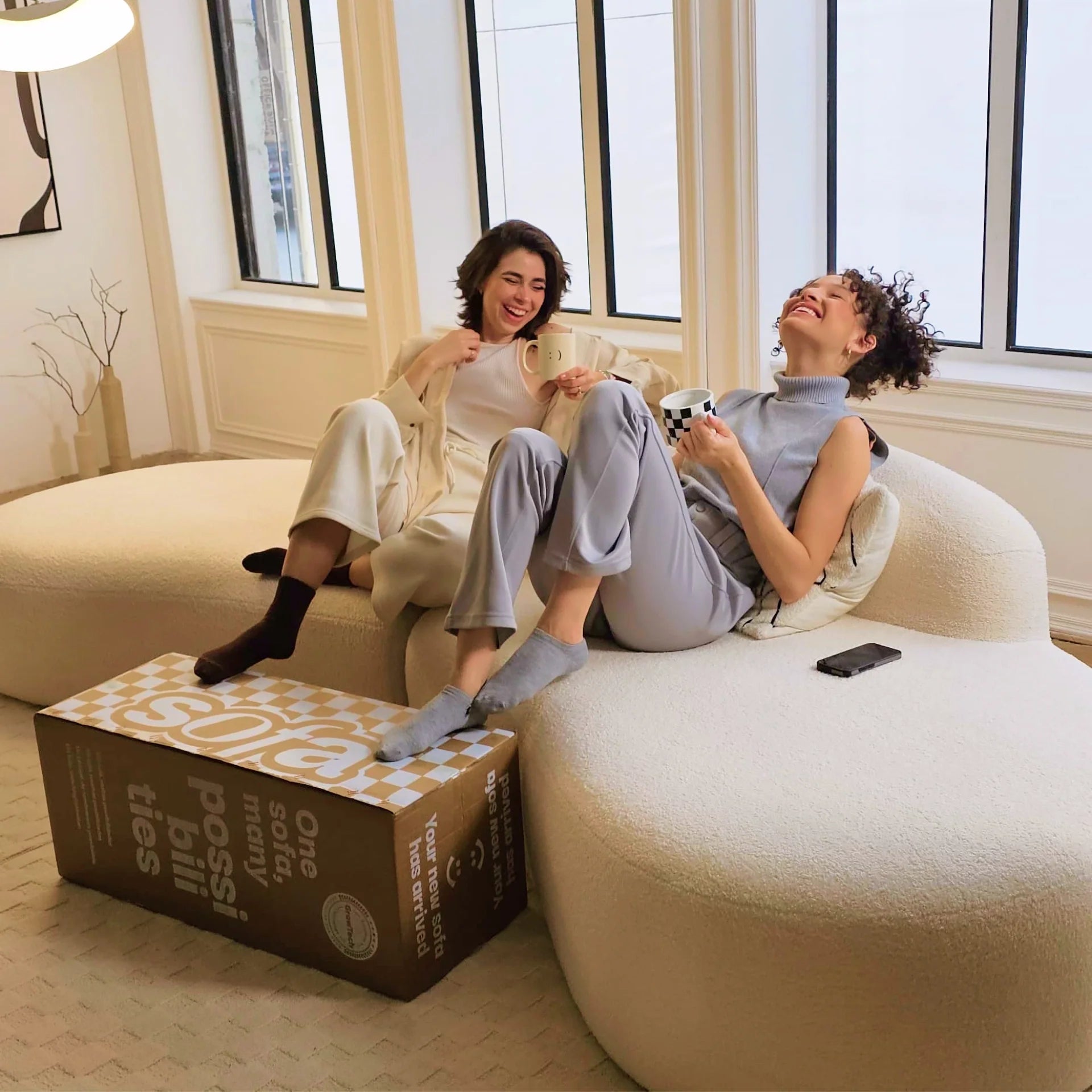 Sofá na Caixa Avalon em Boucle - Linho