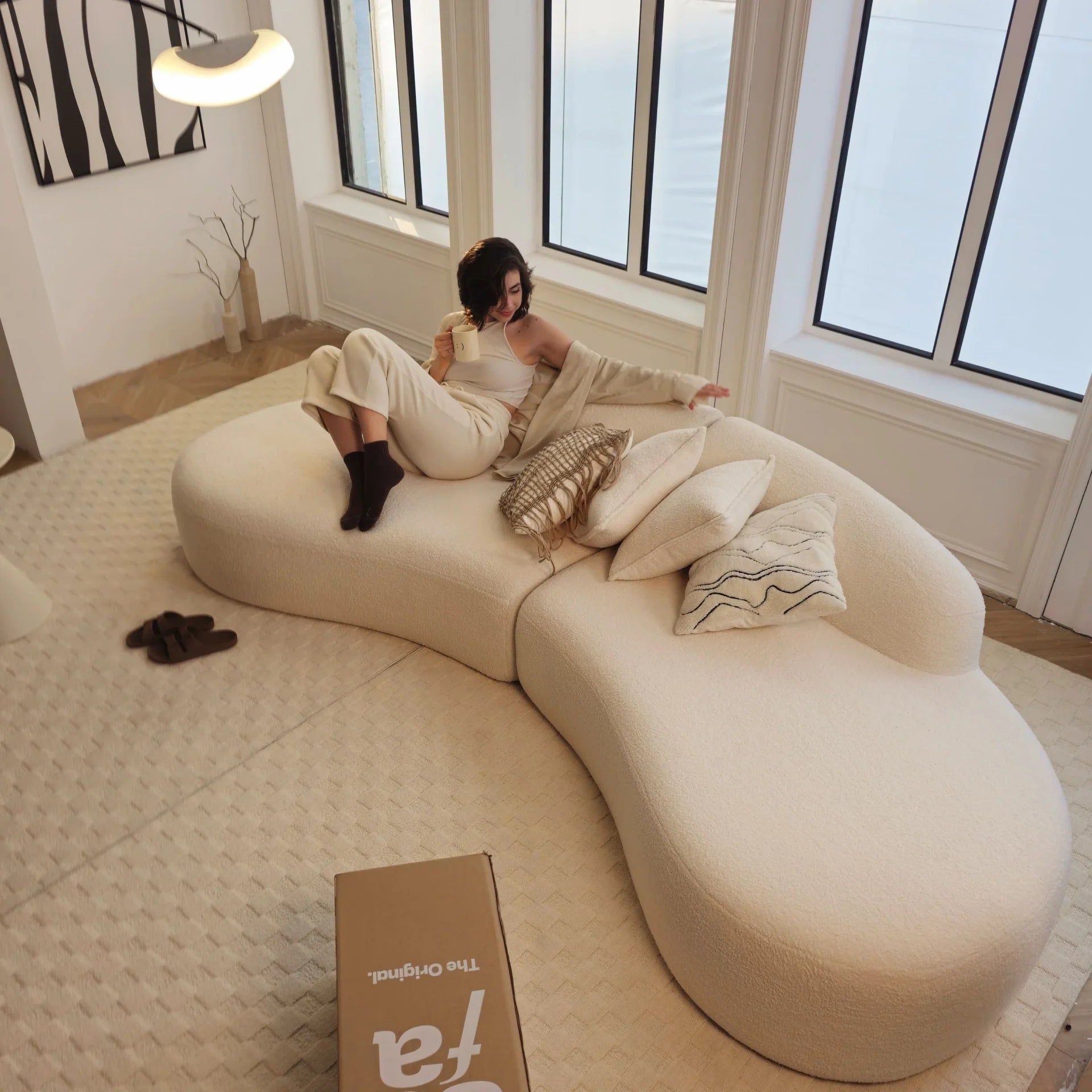 Sofá na Caixa Avalon em Boucle - Linho